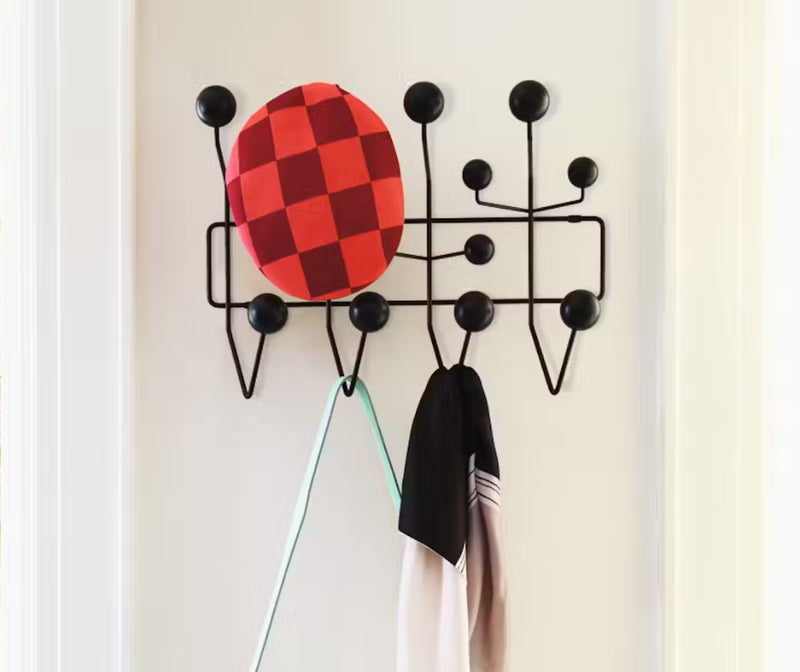 Eames Hang-It-All crochets