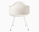 Eames Fauteuil plastique moulé