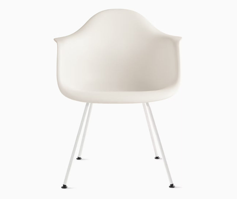 Eames Fauteuil plastique moulé