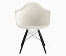 Eames Fauteuil plastique moulé