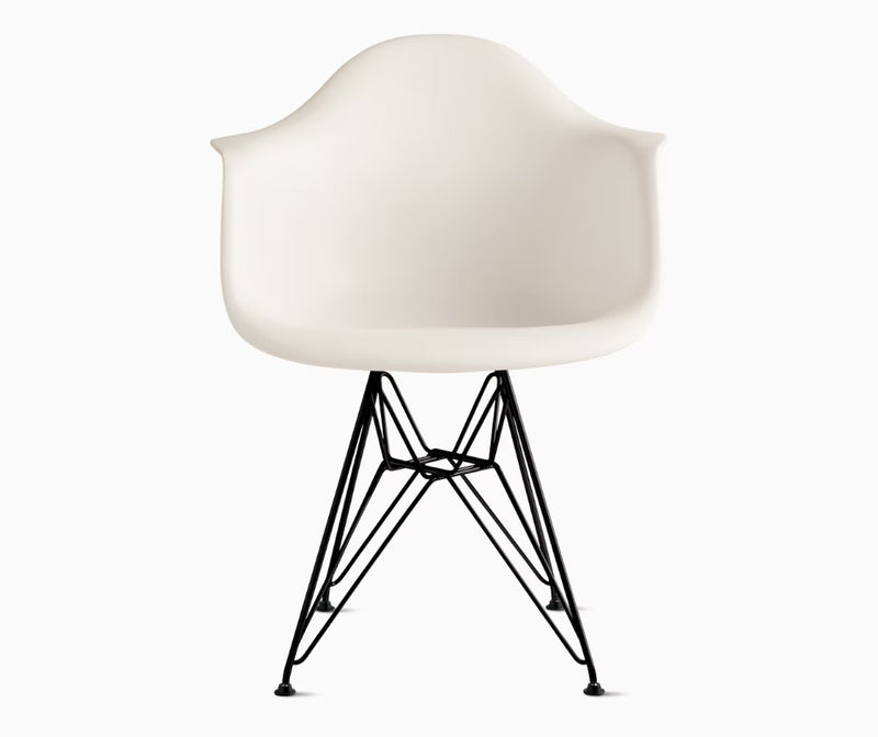 Eames Fauteuil plastique moulé